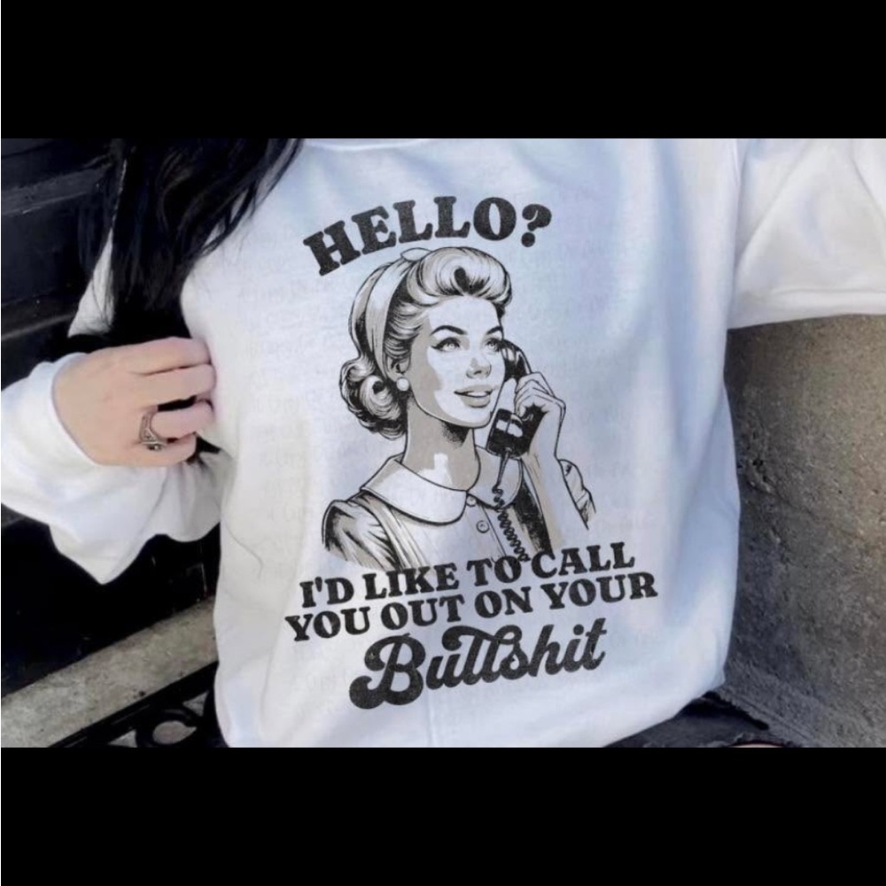 Graphic White Sweatshirt